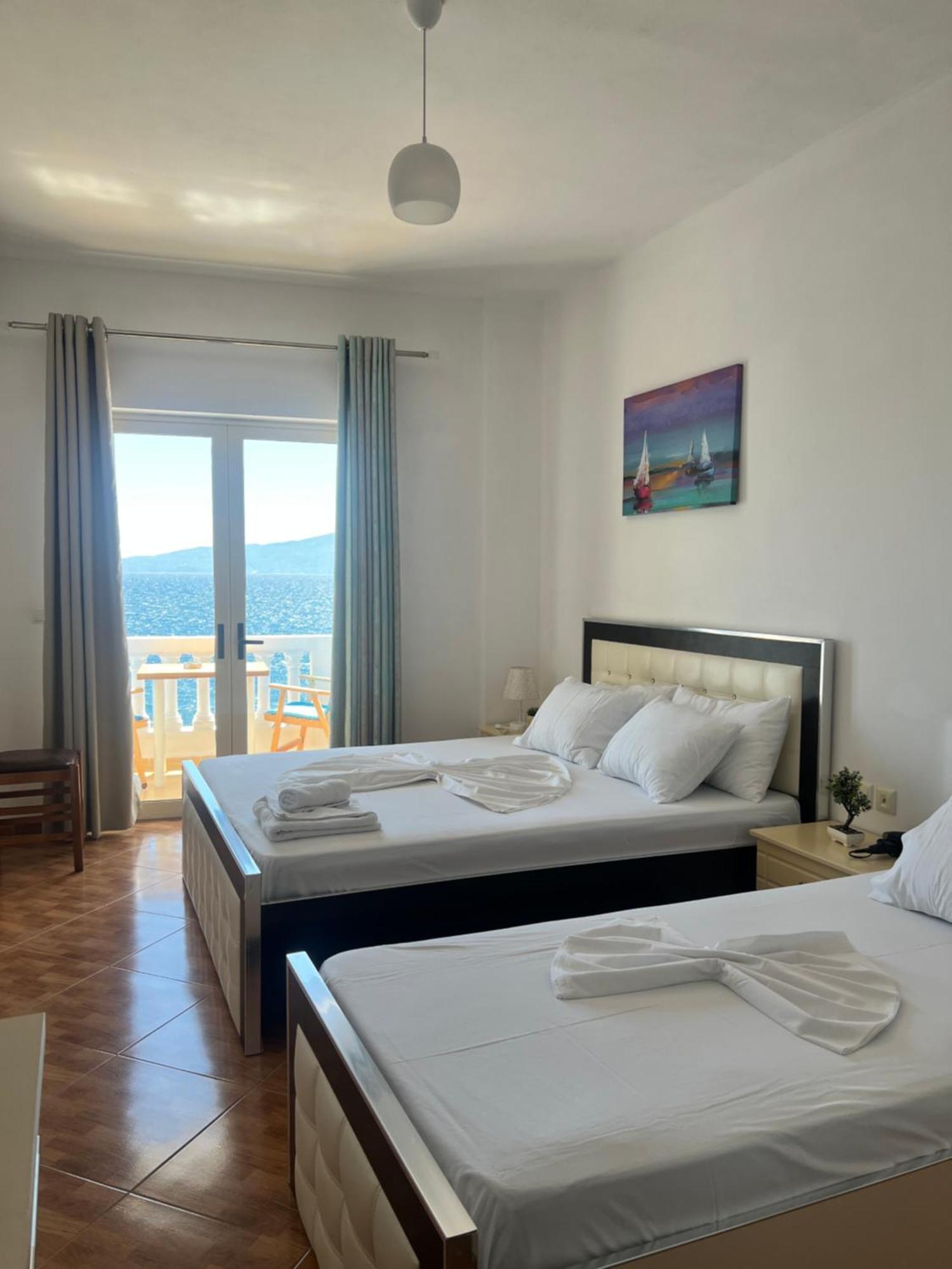 Bed and Breakfast Rock Star-Pllakat Sarandë Exterior foto